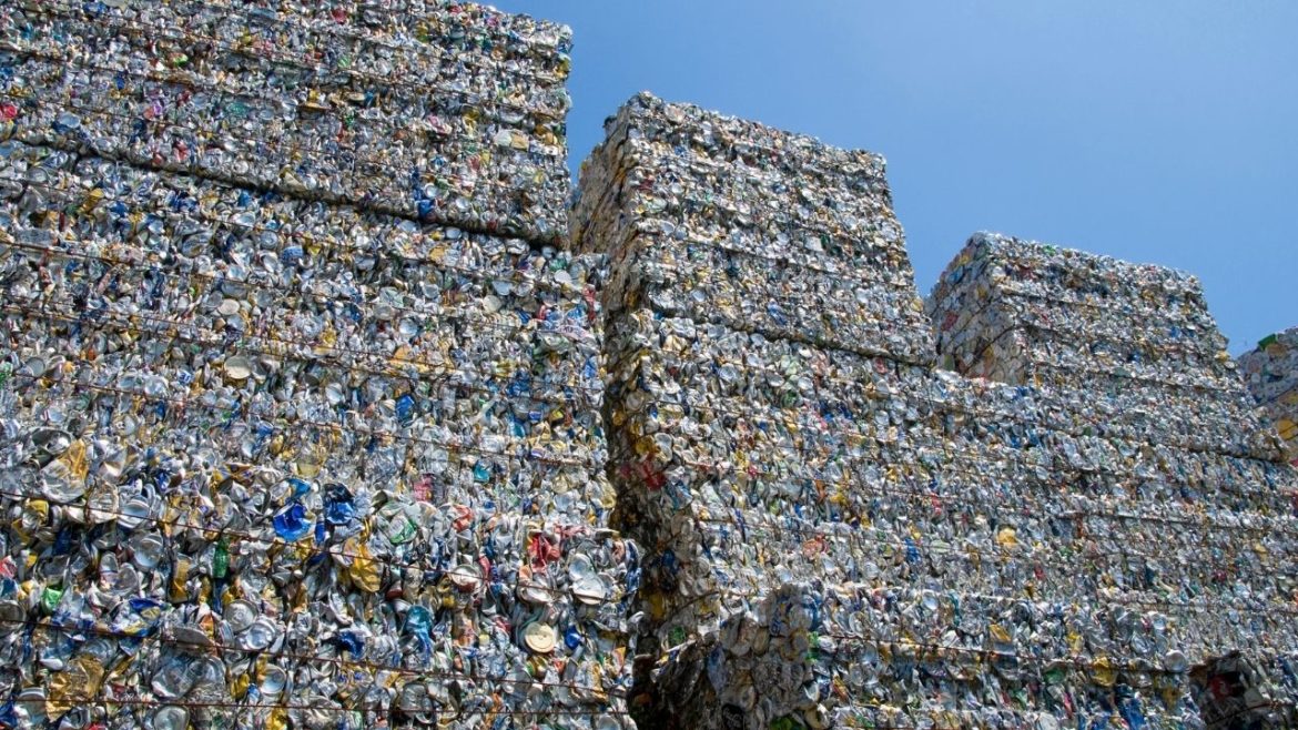 recycling aluminium